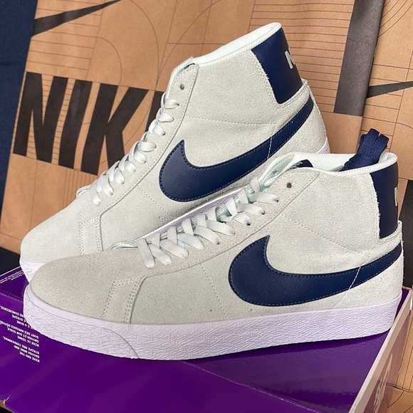 Nike SB Zoom Blazer Mid barely green/navy-barely green WMNS sneakers - Picture 13 of 16